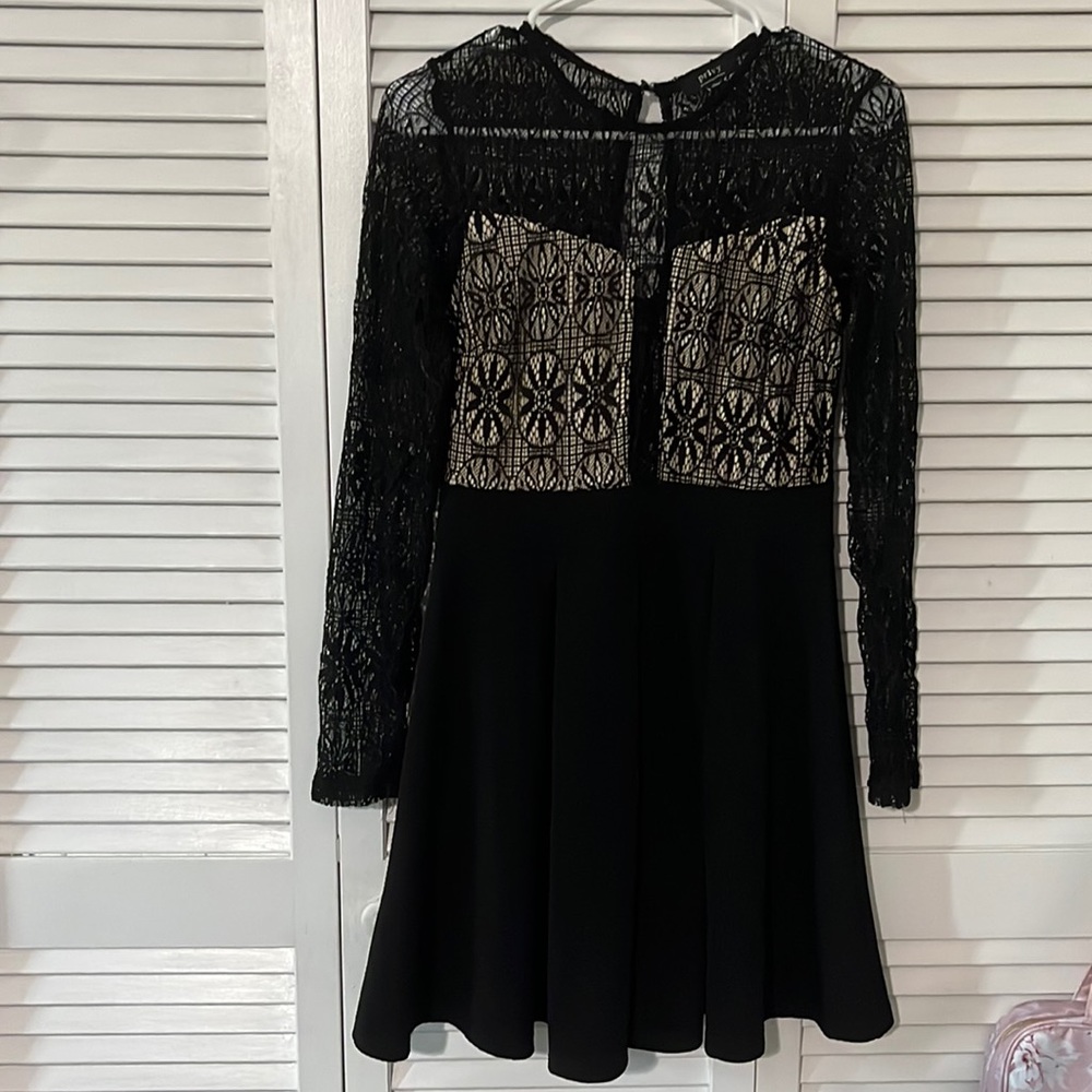 Privy Black dress Size L